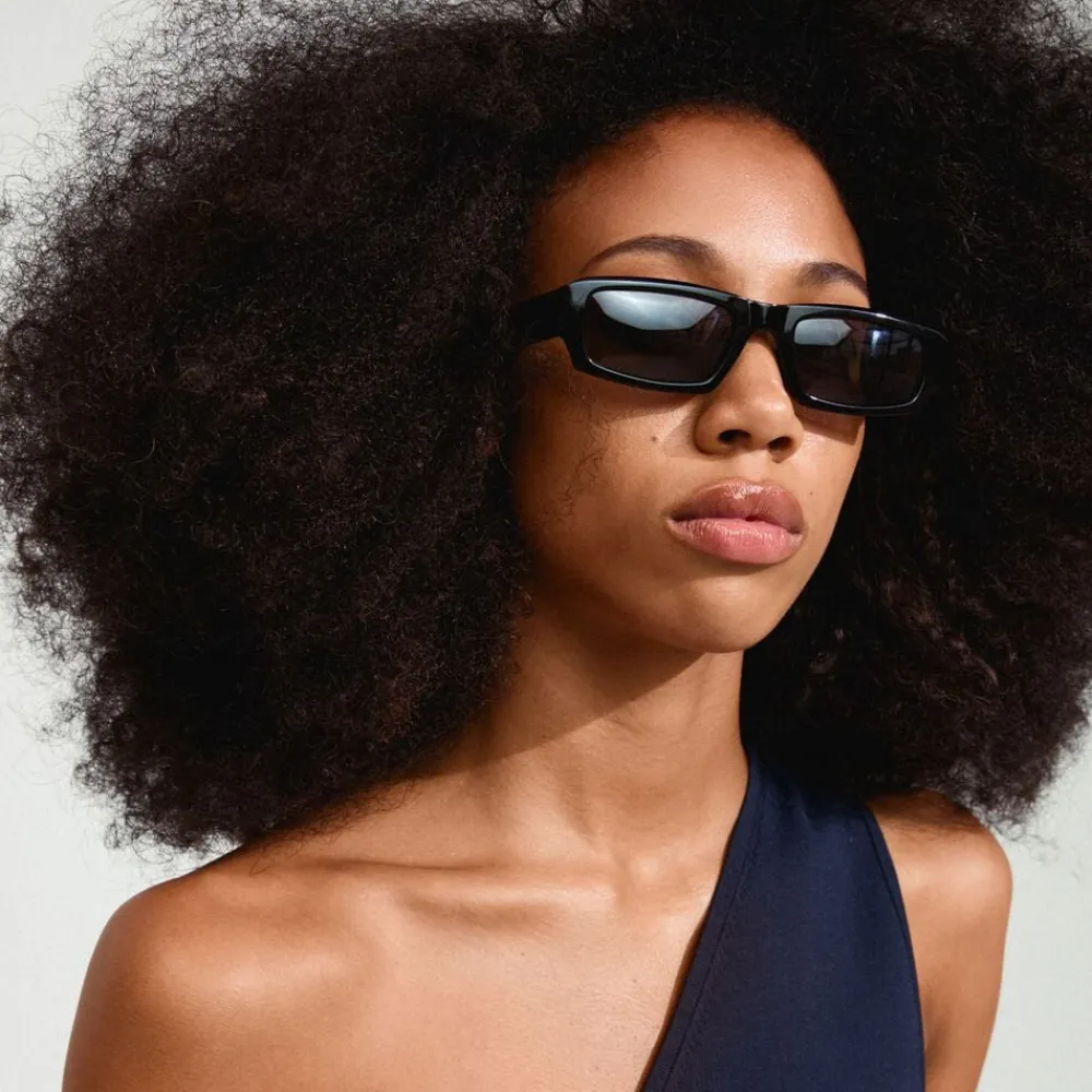 ALAYNA sunglasses black>Pilgrim Clearance