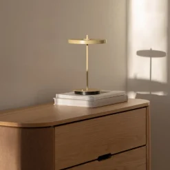 Asteria Move Monochrome><noscript><img width=