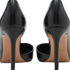 Asymmetrical heeled shoes>MANGO New