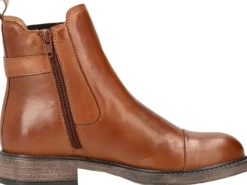 BEATRICE><noscript><img width=