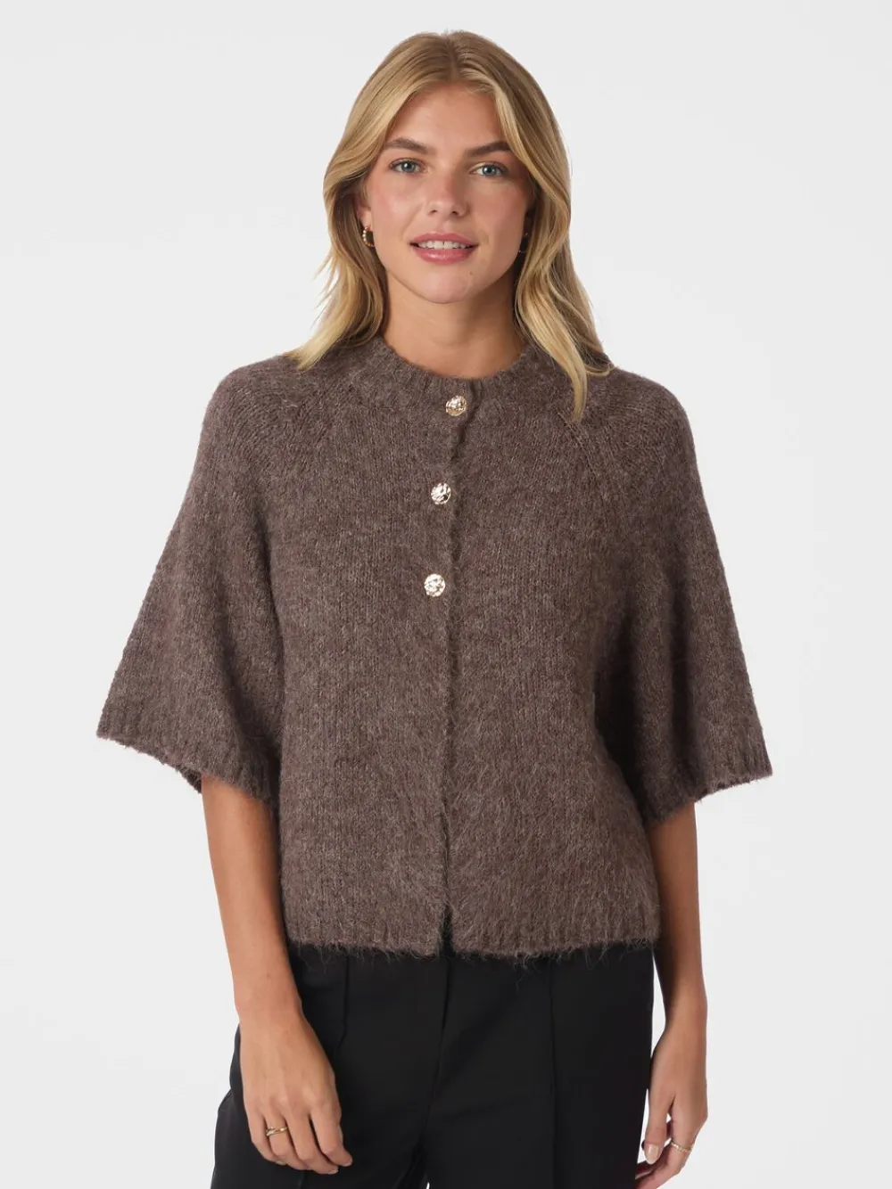 Dame Neo Noir Benuta Fluffy Knit Cardigan