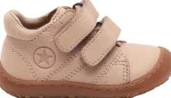 hale v><noscript><img width=