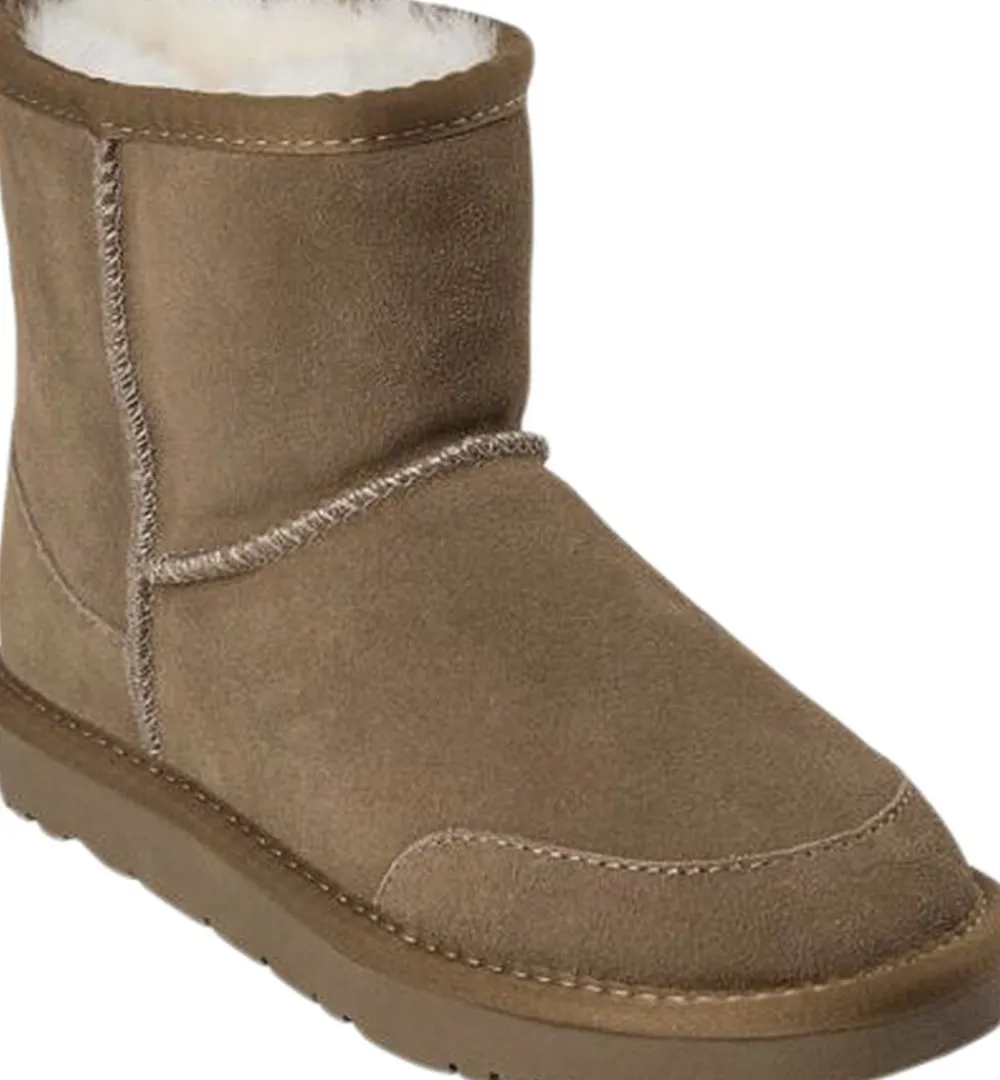 Dame Sofie Schnoor Boot