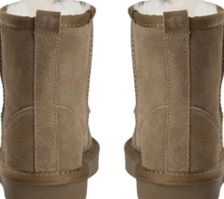 Dame Sofie Schnoor Boot