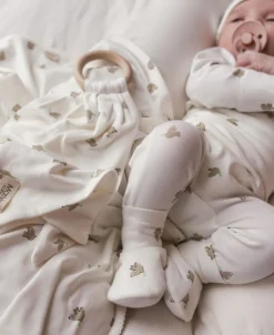 Booties><noscript><img width=