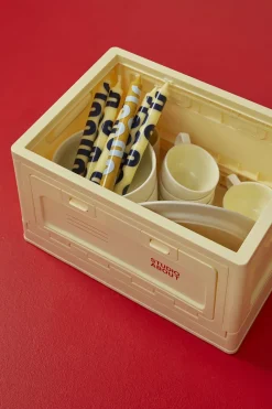 Box, Small>Studio About Best