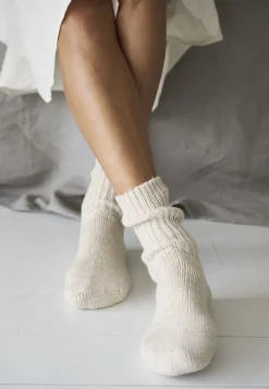 Dame moshi moshi mind boyfriend socks