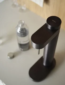 Brus carbonator><noscript><img width=