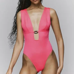 Sarda Buchanan speciel badedragt Nef Hot