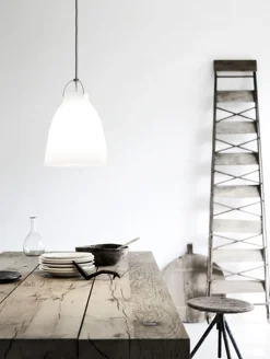 Caravaggio P2>Fritz Hansen New