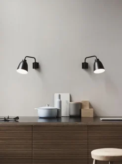 Fritz Hansen Caravaggio™ READ Black, Black Discount