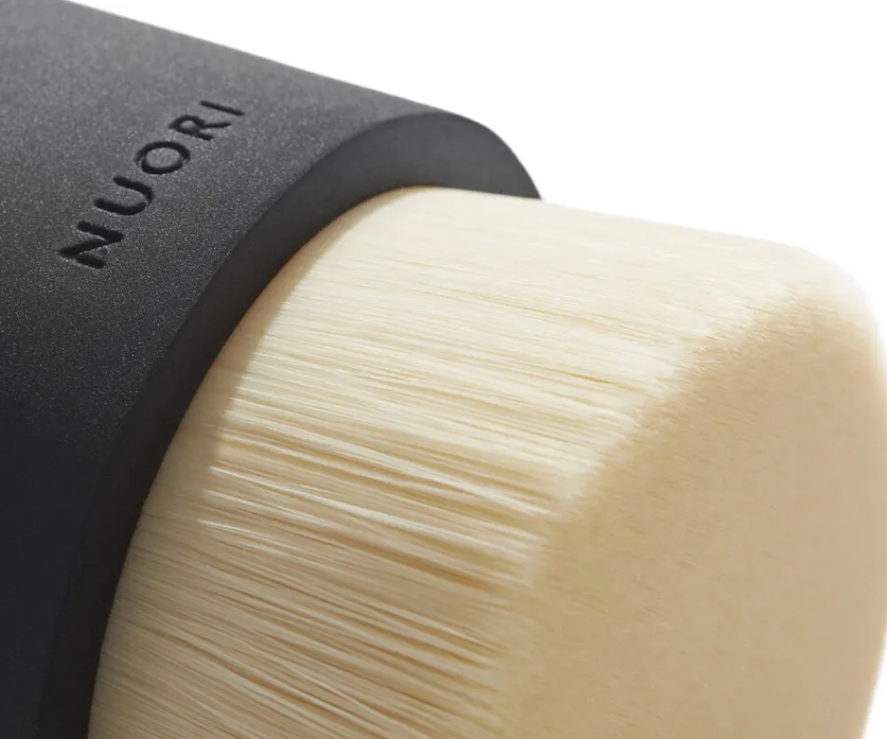 Caressing Facial Brush - Black>Nuori New