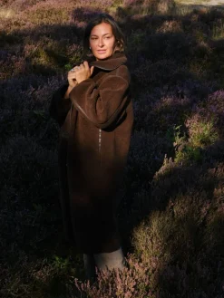 Dame Neo Noir Carmen Teddy Coat