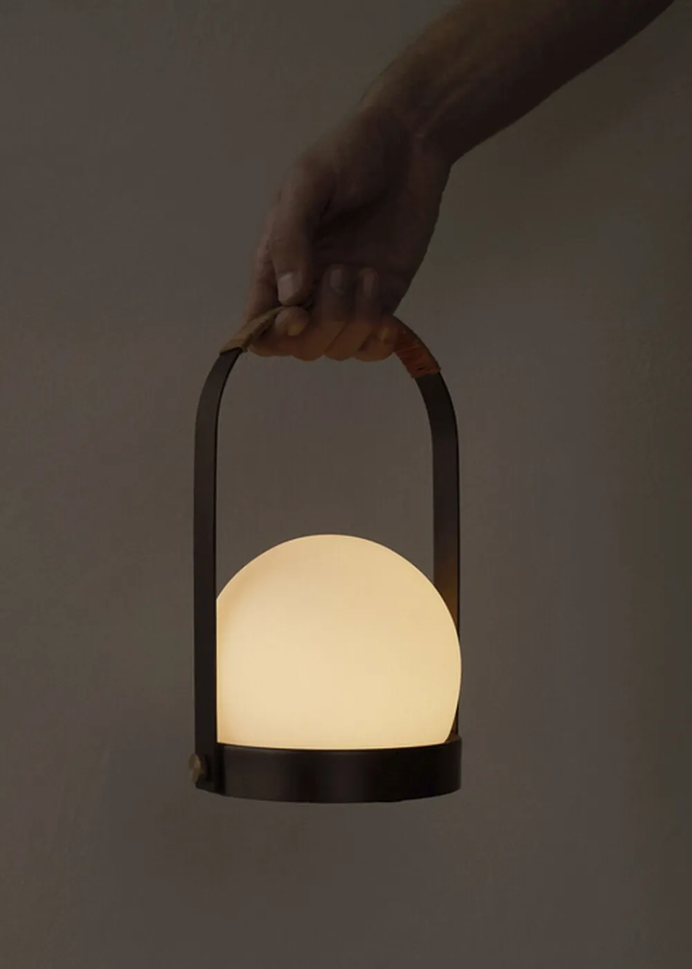 Audo Copenhagen Carrie Portable Table Lamp Bronzed brass Online