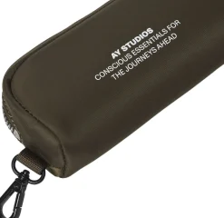 Case><noscript><img width=