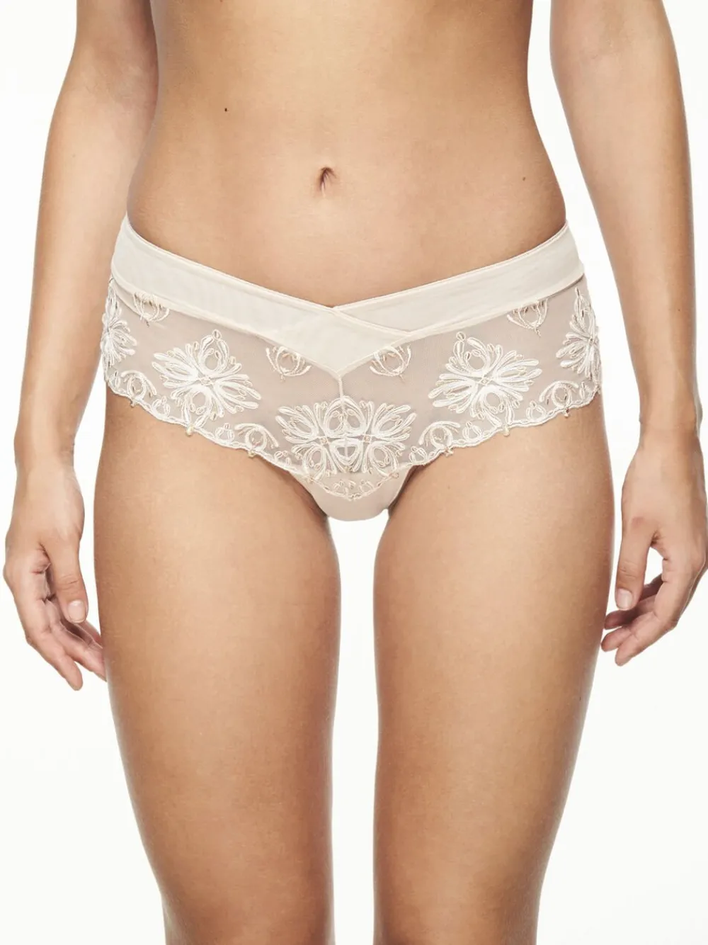 Dame Chantelle Champs Elysées