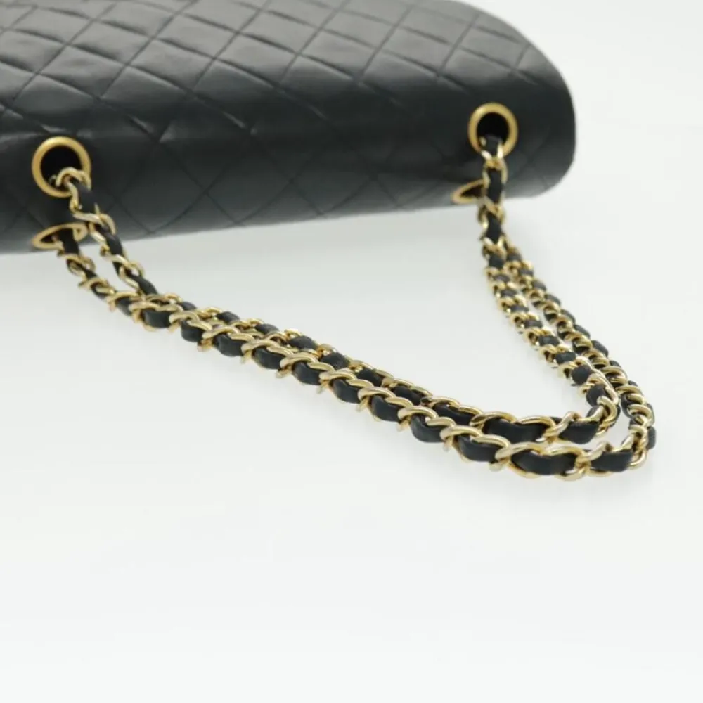 Dame Chanel Vintage Chanel Shoulder Bag
