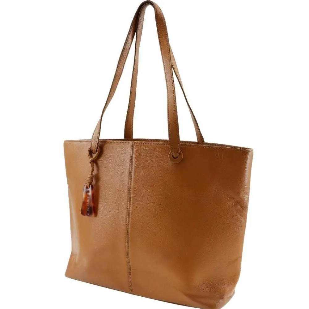 Dame Chanel Vintage Chanel Tote