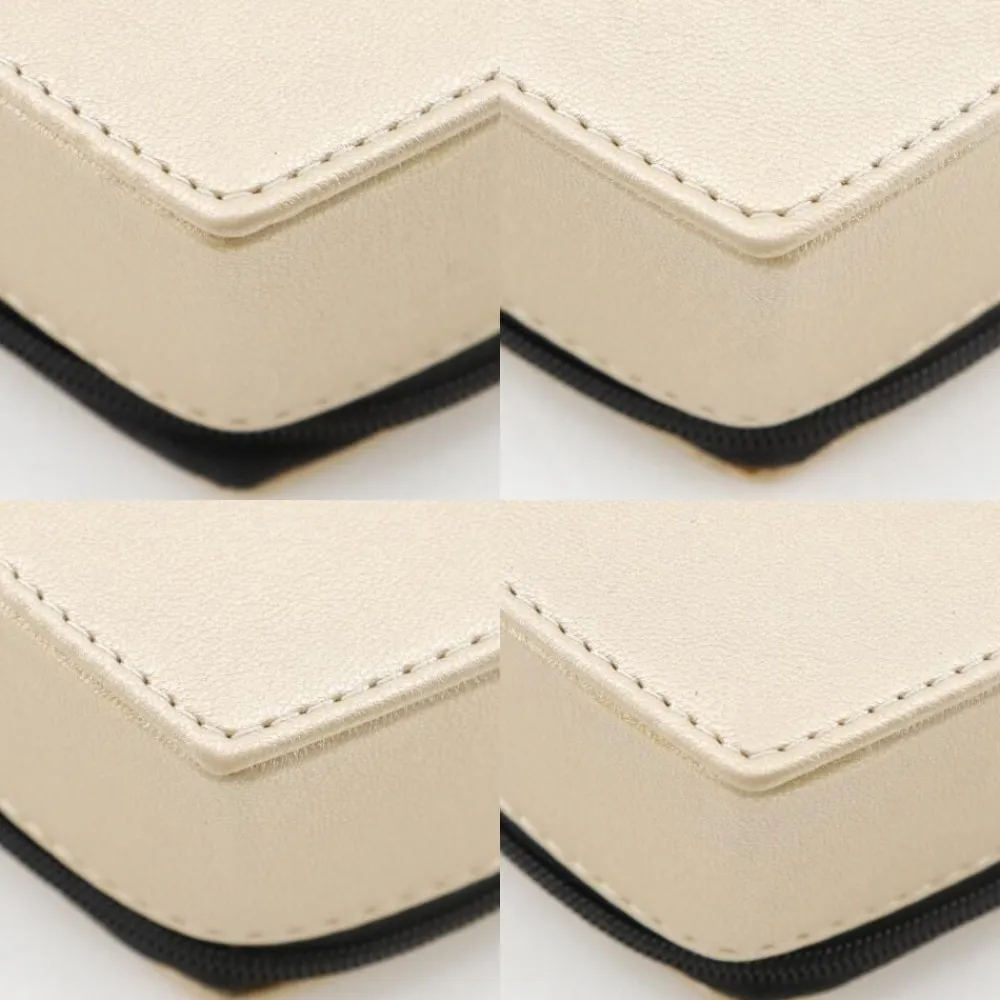 Chanel Vintage Chanel Vanity Gold Discount