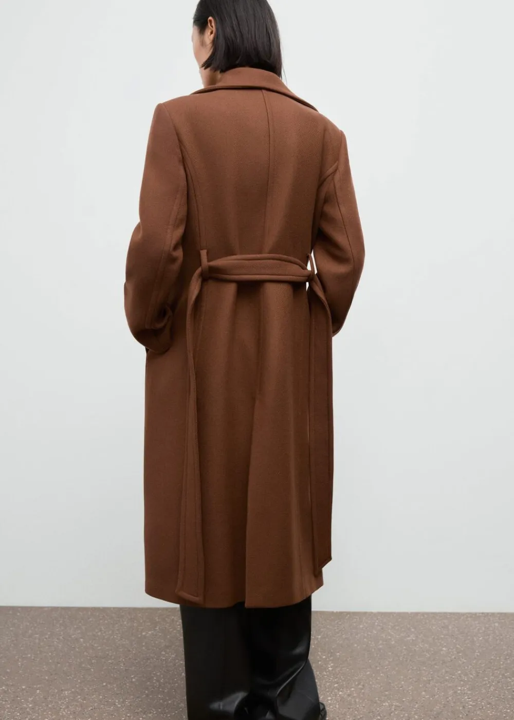Dame MANGO COAT. -- SIRENITA