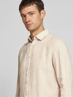 Colin><noscript><img width=