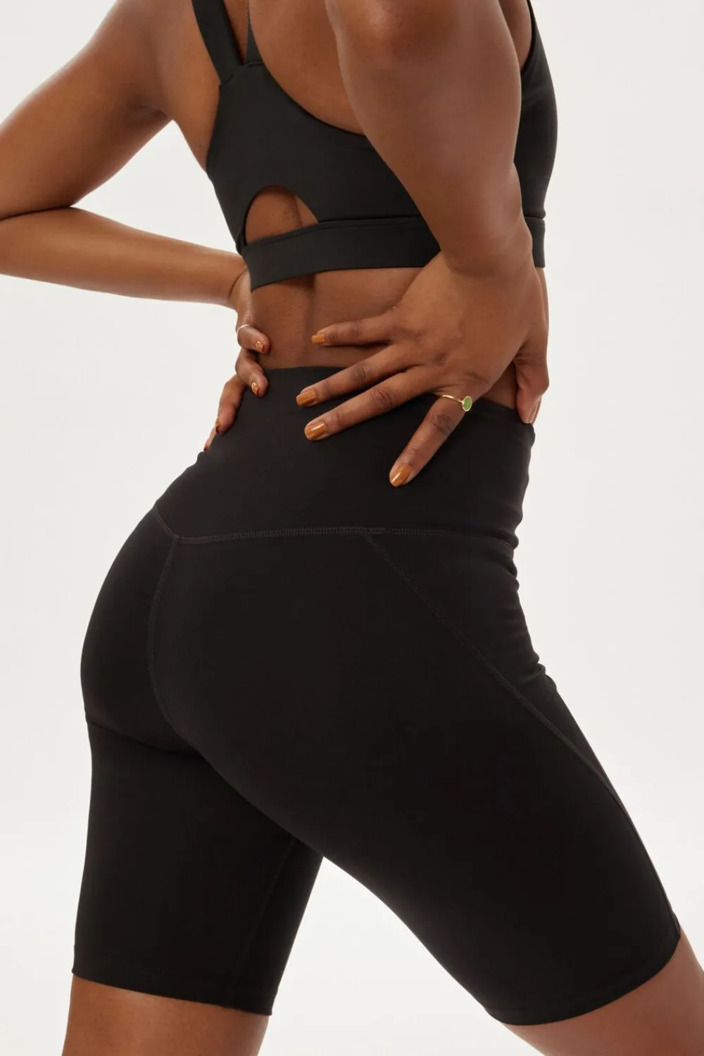 Compressive High-Rise Bike Shorts>Girlfriend Collective