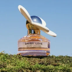 Marc Jacobs Daisy Love Eau De Toilette