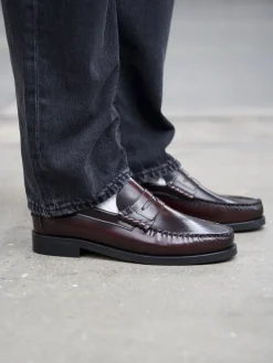 Playboy Dallas 16 Outlet