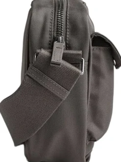 DarlaMBG Crossb. , Monochrome><noscript><img width=