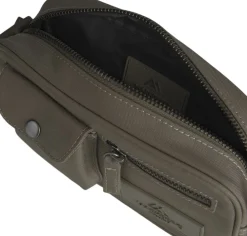 DarlaMBG S Cross. , Monochrome><noscript><img width=