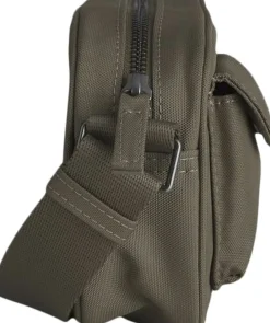 DarlaMBG S Cross. , Monochrome><noscript><img width=