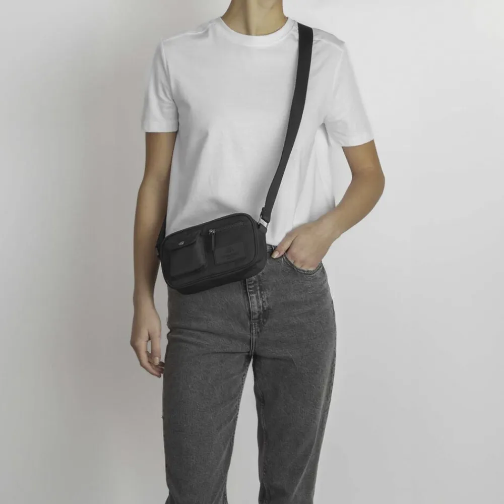 Dame Markberg DarlaMBG S Cross. , Monochrome