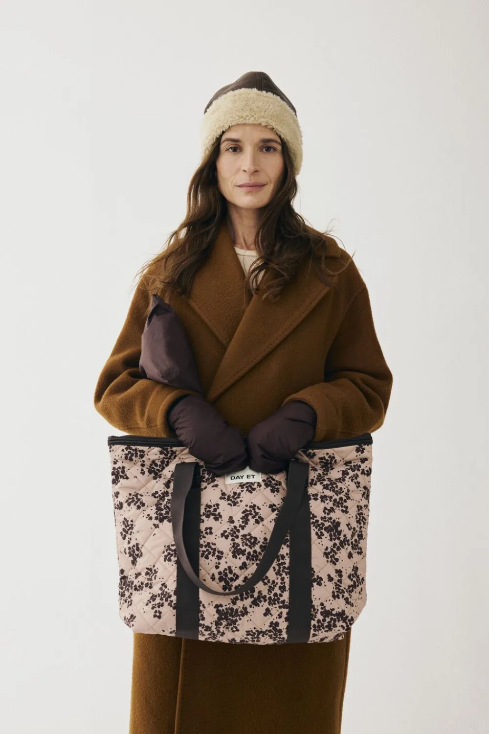 DAY ET Day Gweneth RE-Q Buca Bag M Brush beige Hot