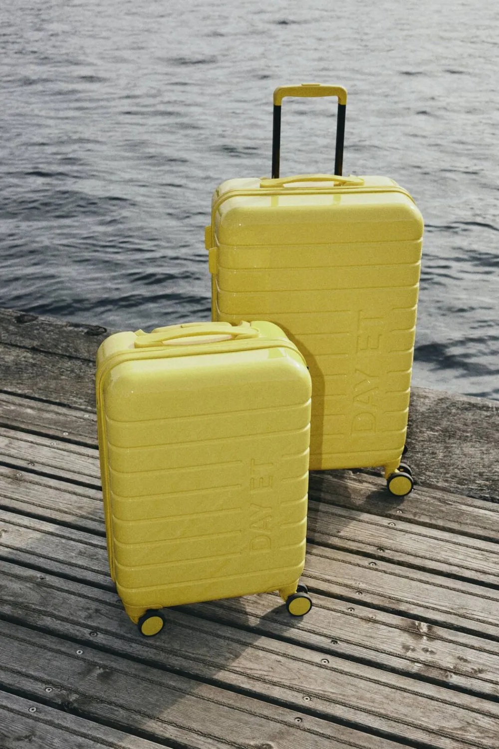 Day Tonal 20" Suitcase>DAY ET Clearance