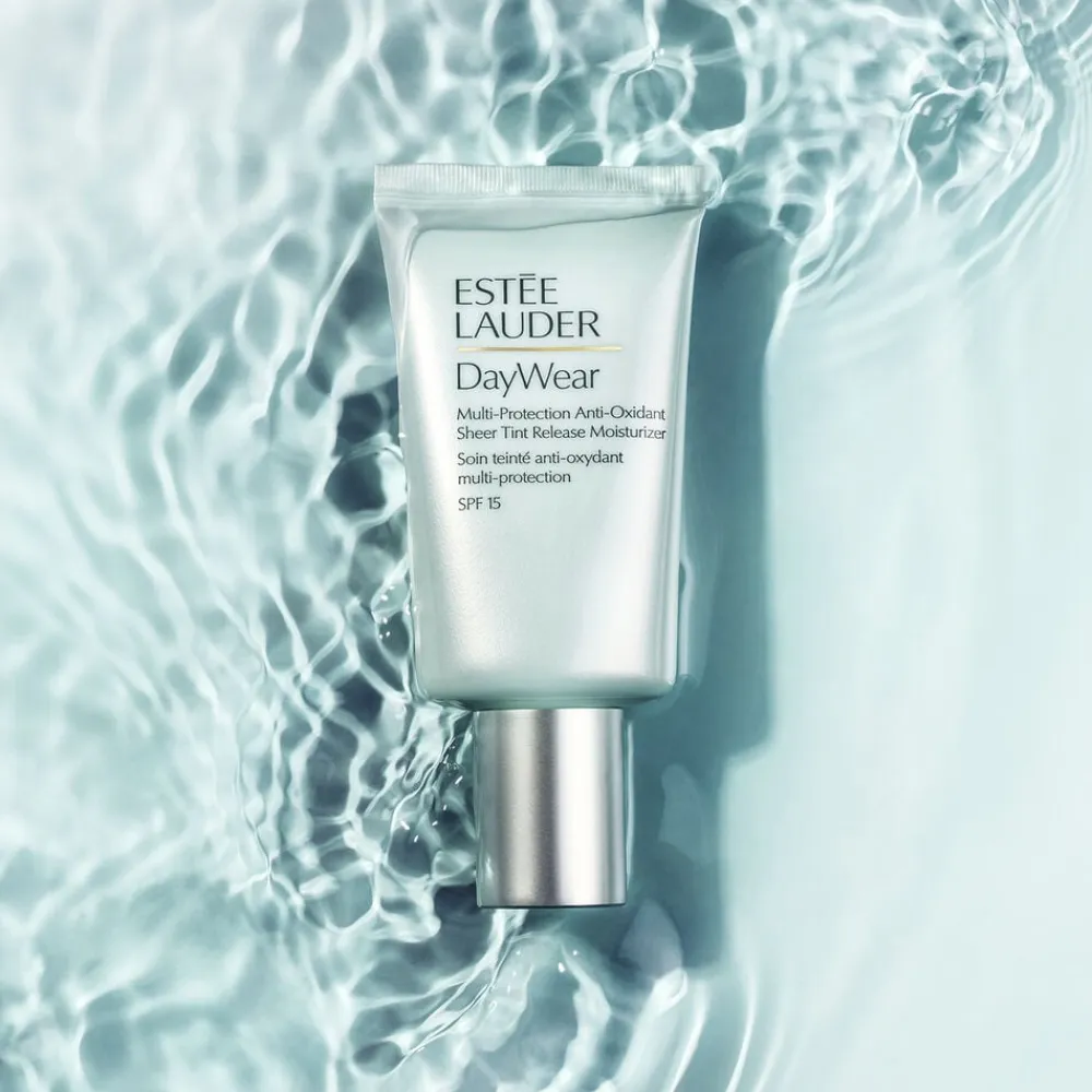 Estée Lauder DayWear Sheer Tinted Moisturizer SPF 15 No color Discount