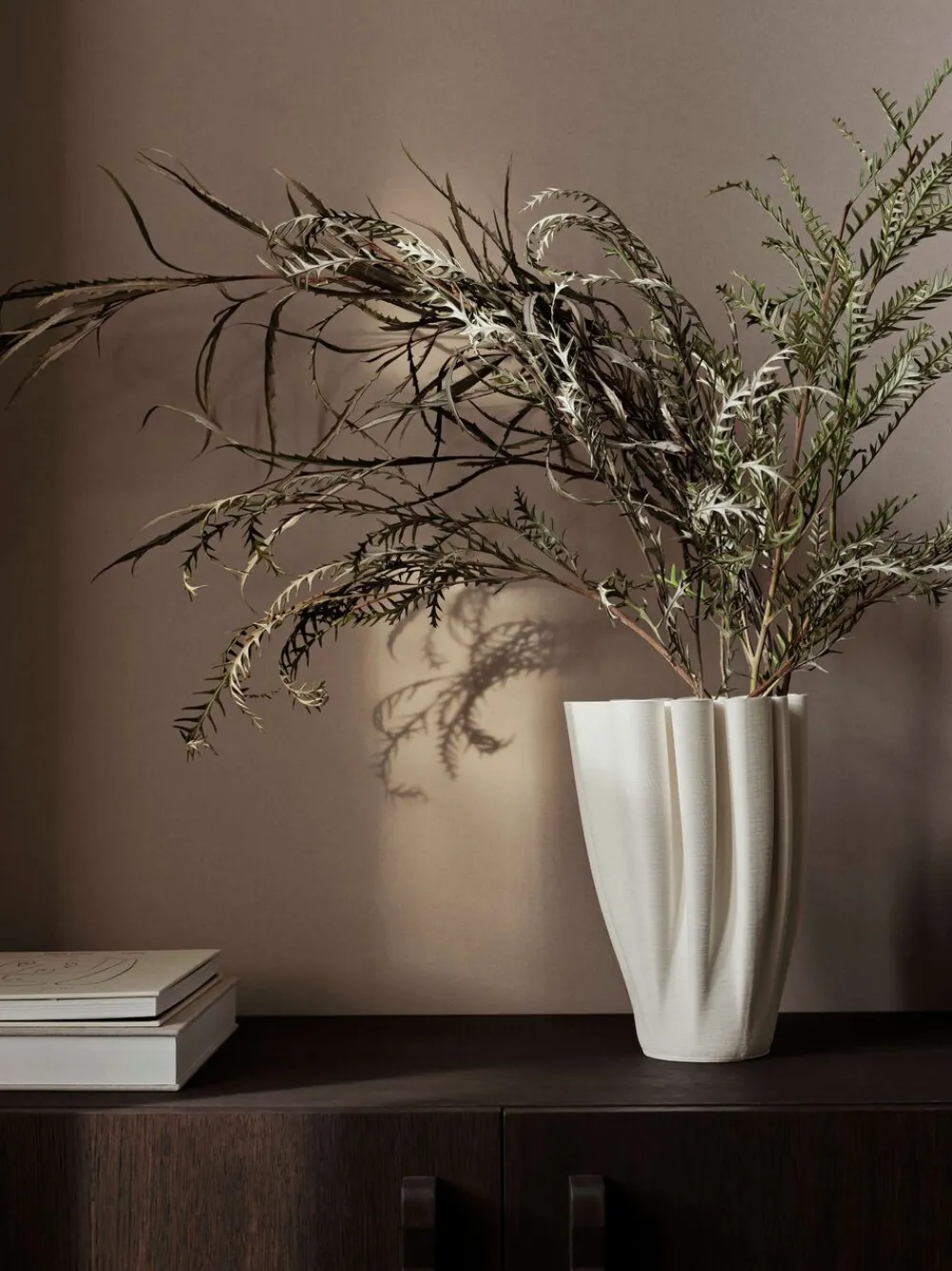Dedali Vase - H25 - Off-white>Ferm Living Outlet