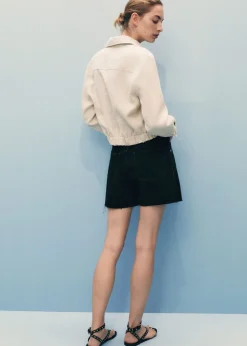 Denim shorts with frayed hem><noscript><img width=