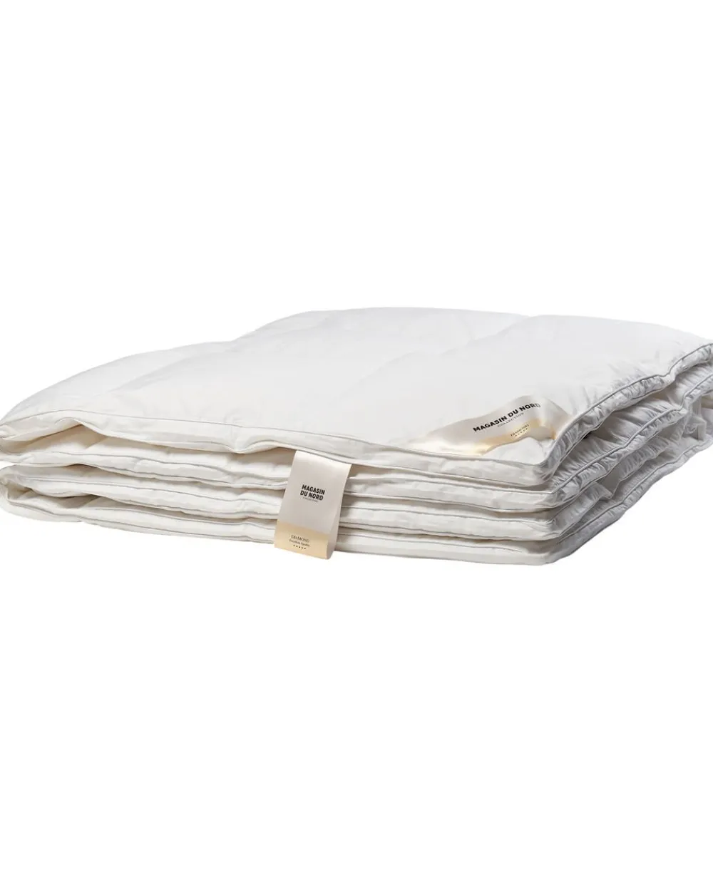 Magasin du Nord Collection Diamant Gåsedunsdyne - Varm 140x200 cm. Best