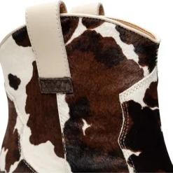 Woden Dicte Animal Cow