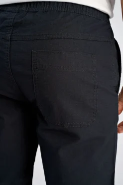 Lindbergh Elastic waist shorts