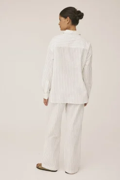 Elize 2 G><noscript><img width=