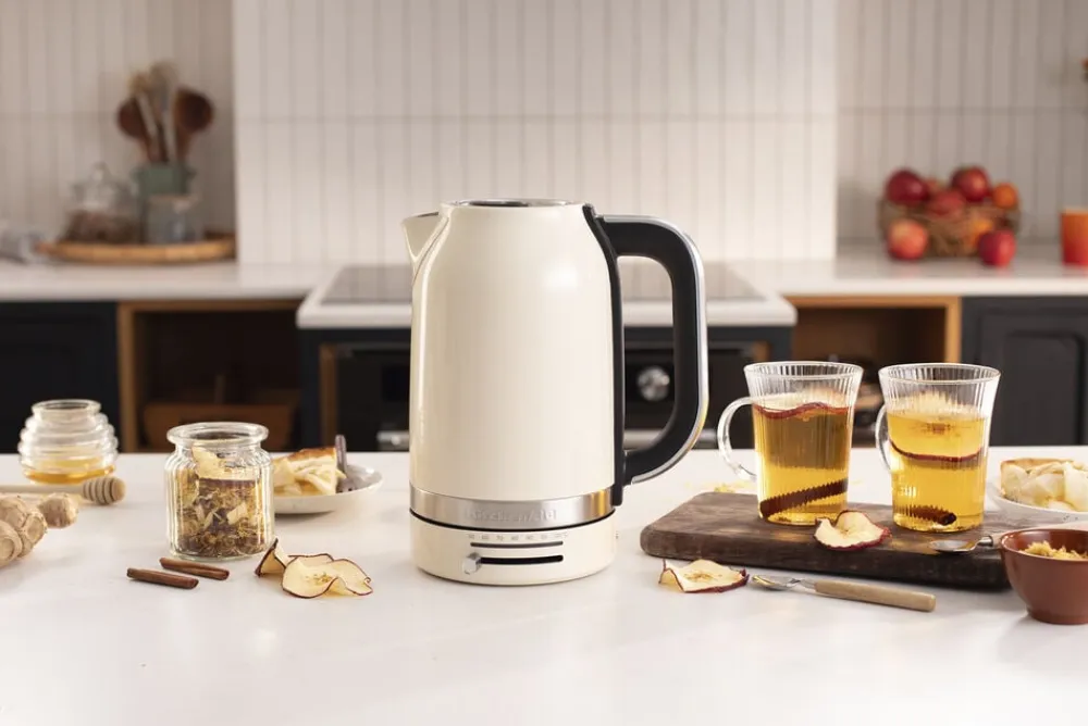 KitchenAid Elkedel 1,7 L Creme Discount