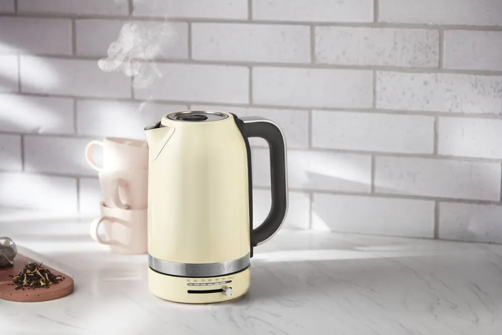 KitchenAid Elkedel 1,7 L Creme Discount