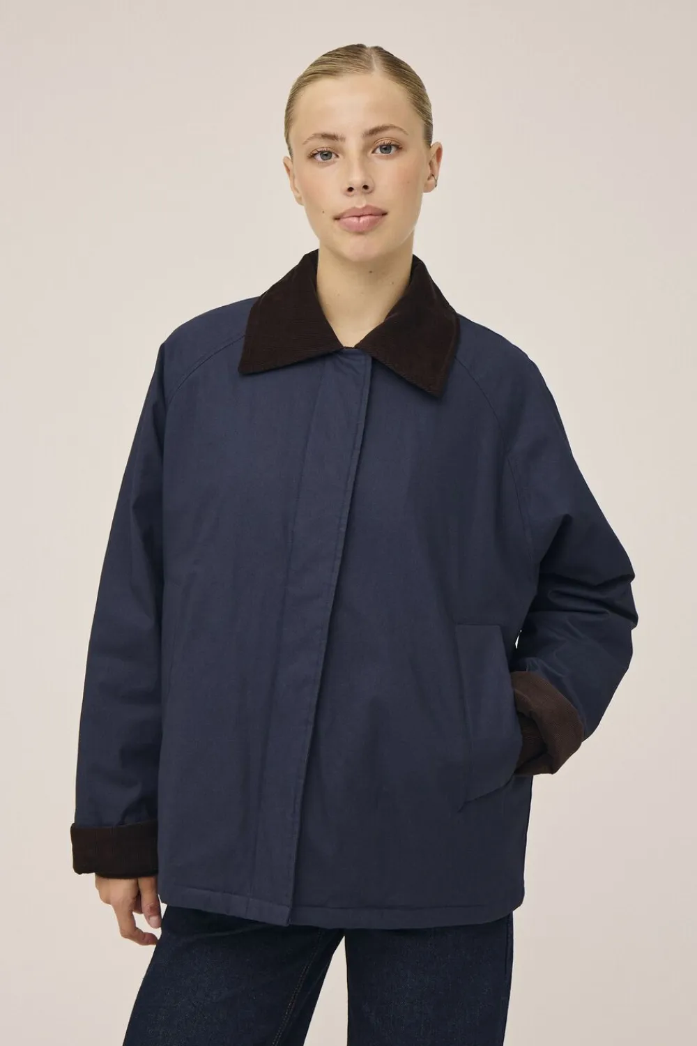 Magasin du Nord Collection Emmy 4 coated jakke med fløjlskanter - GRS Night sky Hot