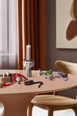 Eva Kalenderlys 2025 Ø5 cm hvid m. deko><noscript><img width=