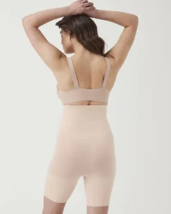 EVERYDAY SHAPINEVERYDAY SHAPING HW SHORT><noscript><img width=