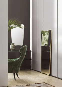 F.A. 33 Rectangular væg spejl 54x80>Gubi Outlet