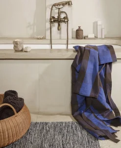 Ferm Living Field robe Chocolate/Bright Blue Online