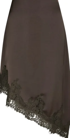 Dame Neo Noir Fiora Lace Skirt