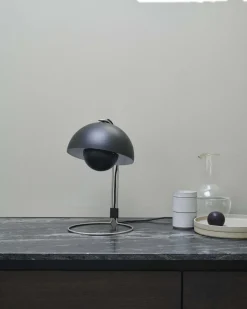 FlowerPot VP4 bordlampe><noscript><img width=